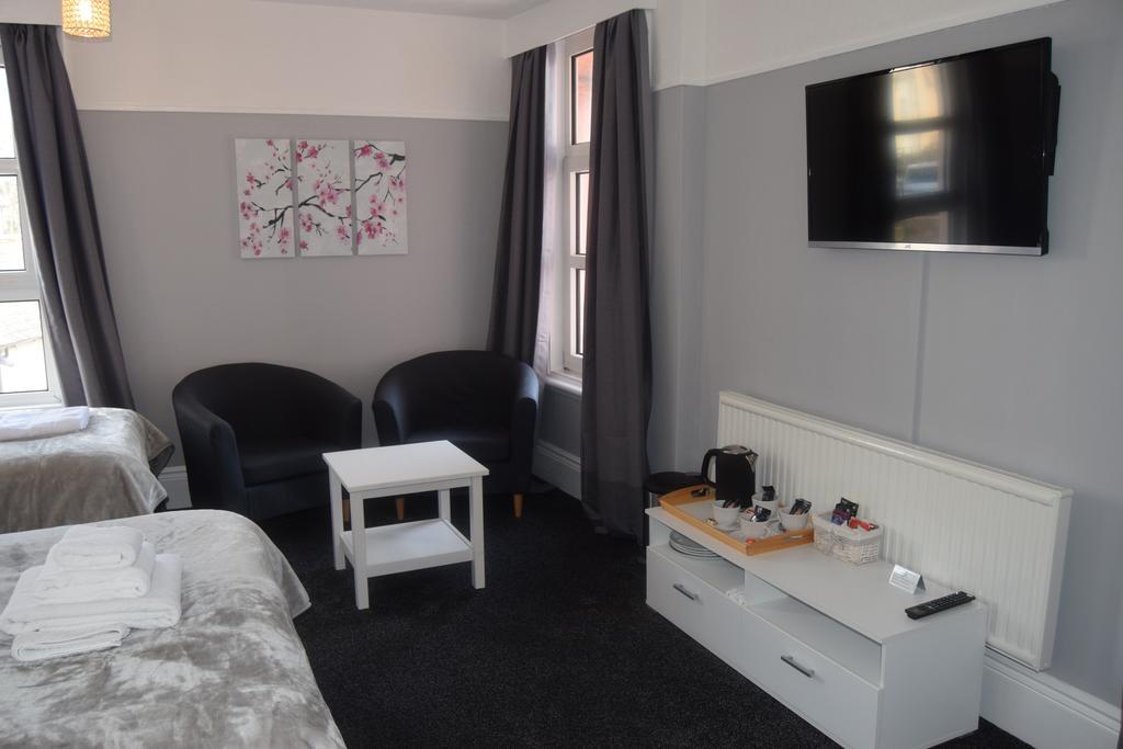 The Blenheim Bed & Breakfast Dawlish Ngoại thất bức ảnh