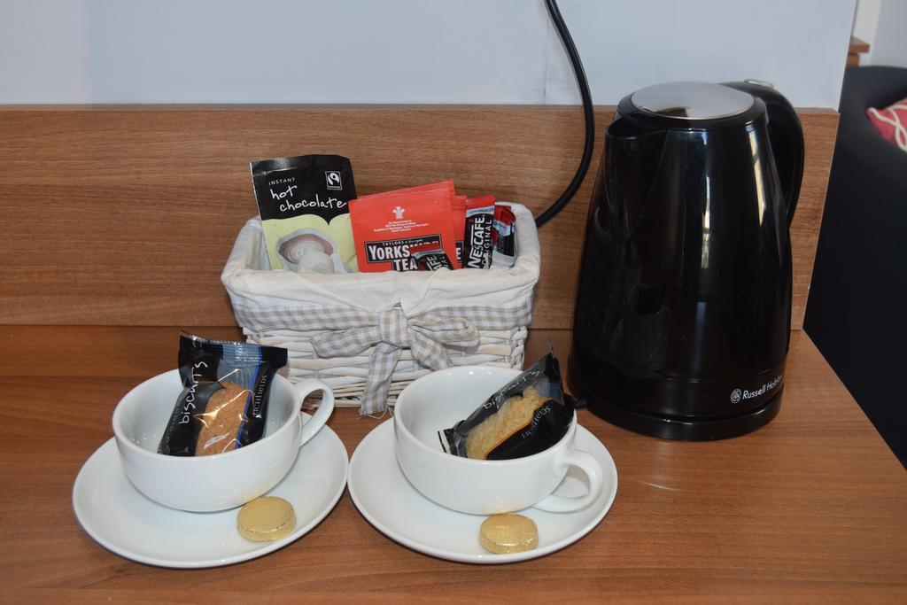 The Blenheim Bed & Breakfast Dawlish Ngoại thất bức ảnh
