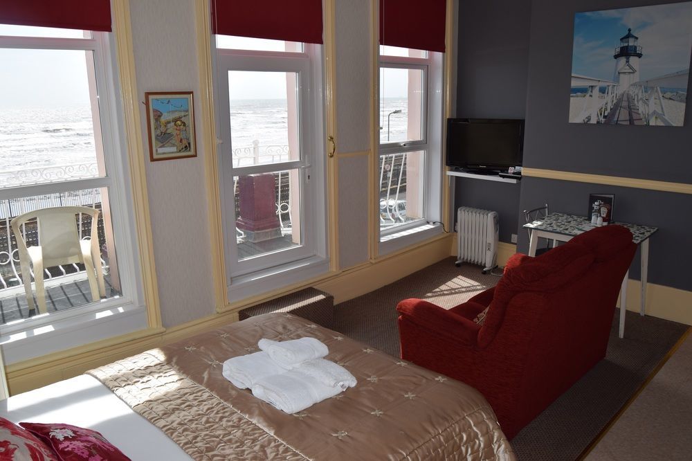 The Blenheim Bed & Breakfast Dawlish Ngoại thất bức ảnh