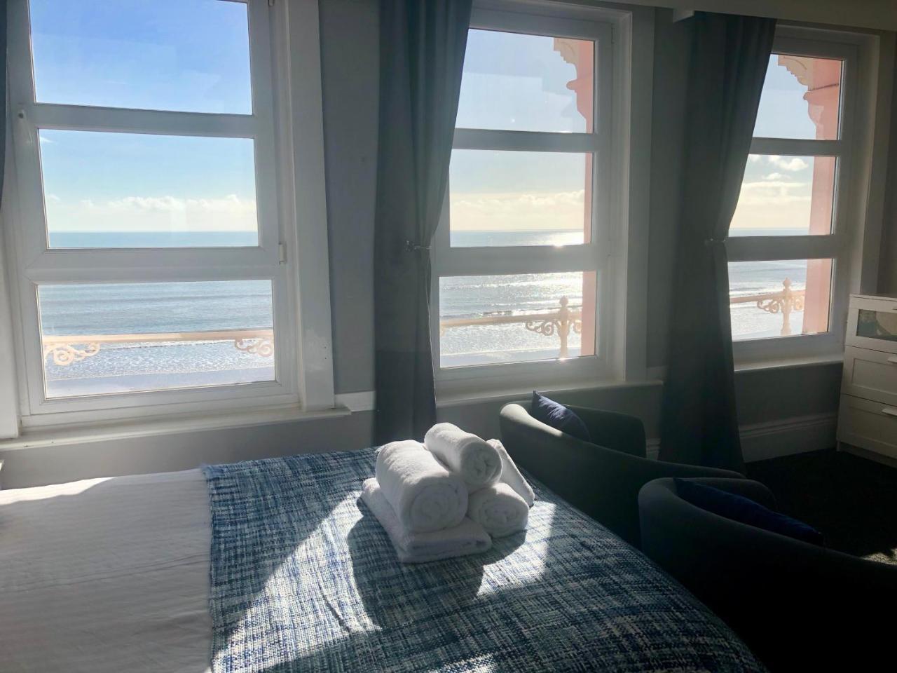 The Blenheim Bed & Breakfast Dawlish Ngoại thất bức ảnh