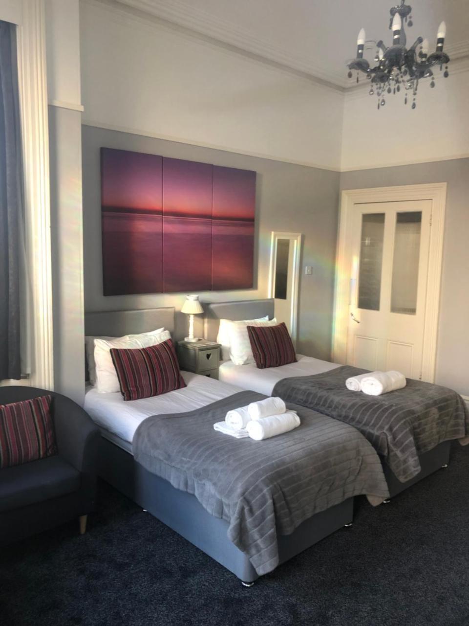 The Blenheim Bed & Breakfast Dawlish Ngoại thất bức ảnh