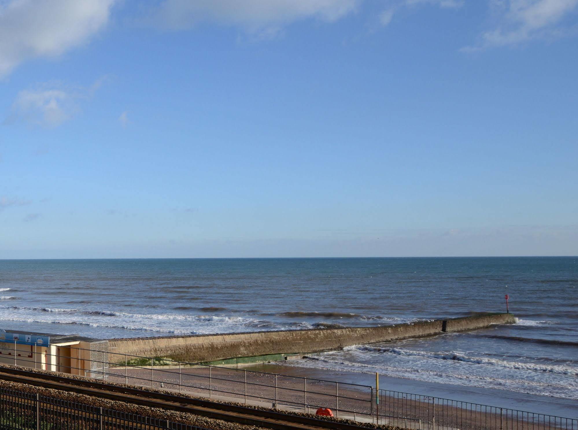 The Blenheim Bed & Breakfast Dawlish Ngoại thất bức ảnh